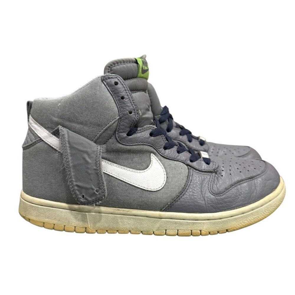 2012 Nike Dunk High Sneaker Wolf Grey/White-Cool Grey - Size 9 (317982-045)